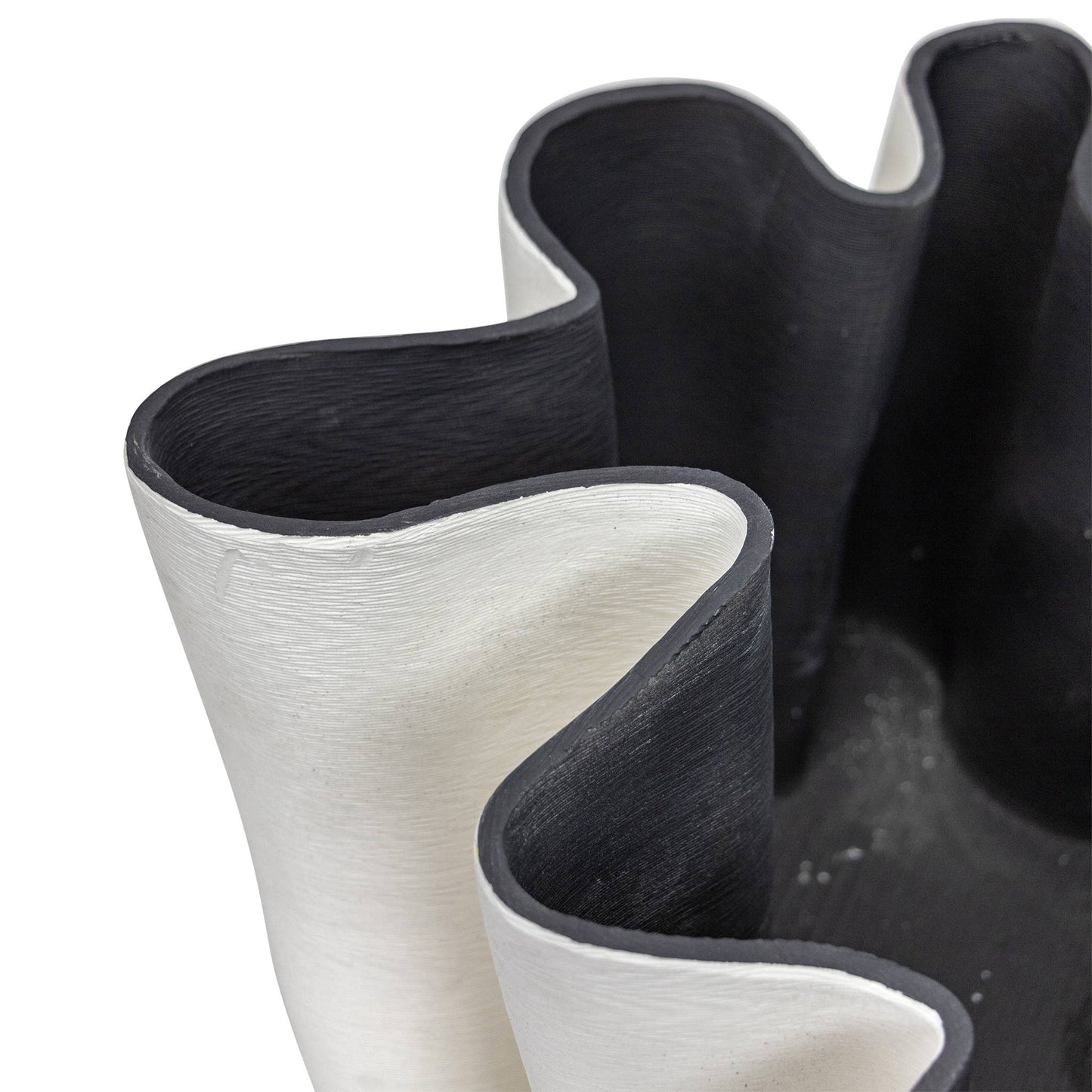 Navarro Short Vase by ST x OH, tabletop ceramic vase in a sleek, modern design with a smooth finish.