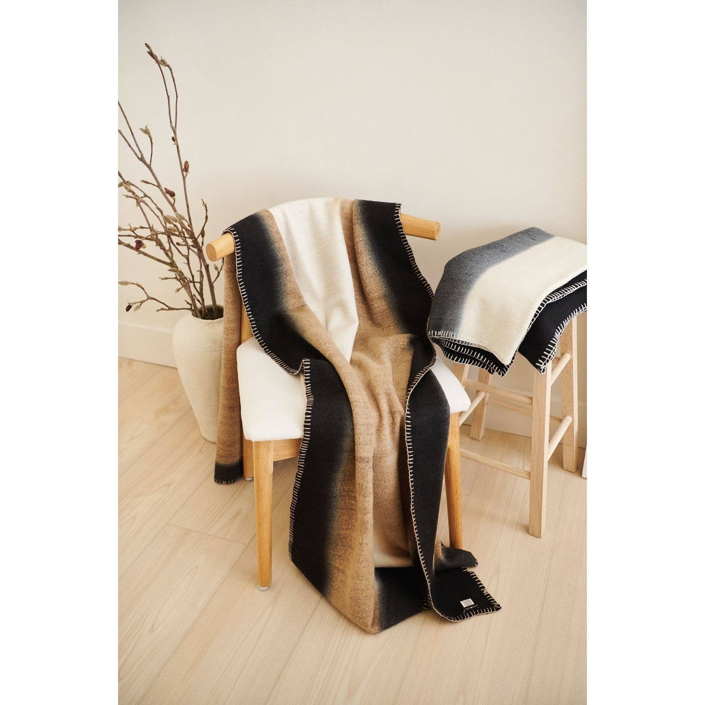 Classic Modern Artisanal Siro Brown Throw Soft Plush Merino