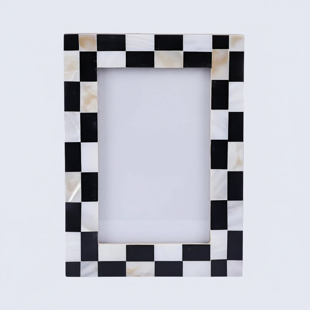Black & White Checkerboard Photo Frame 4x6