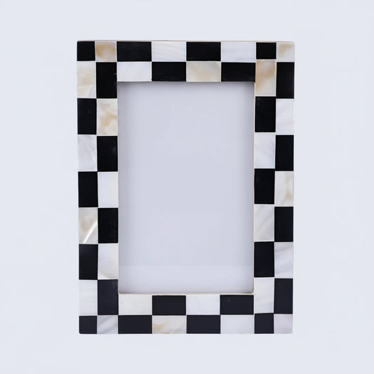 Black & White Checkerboard Photo Frame 4x6