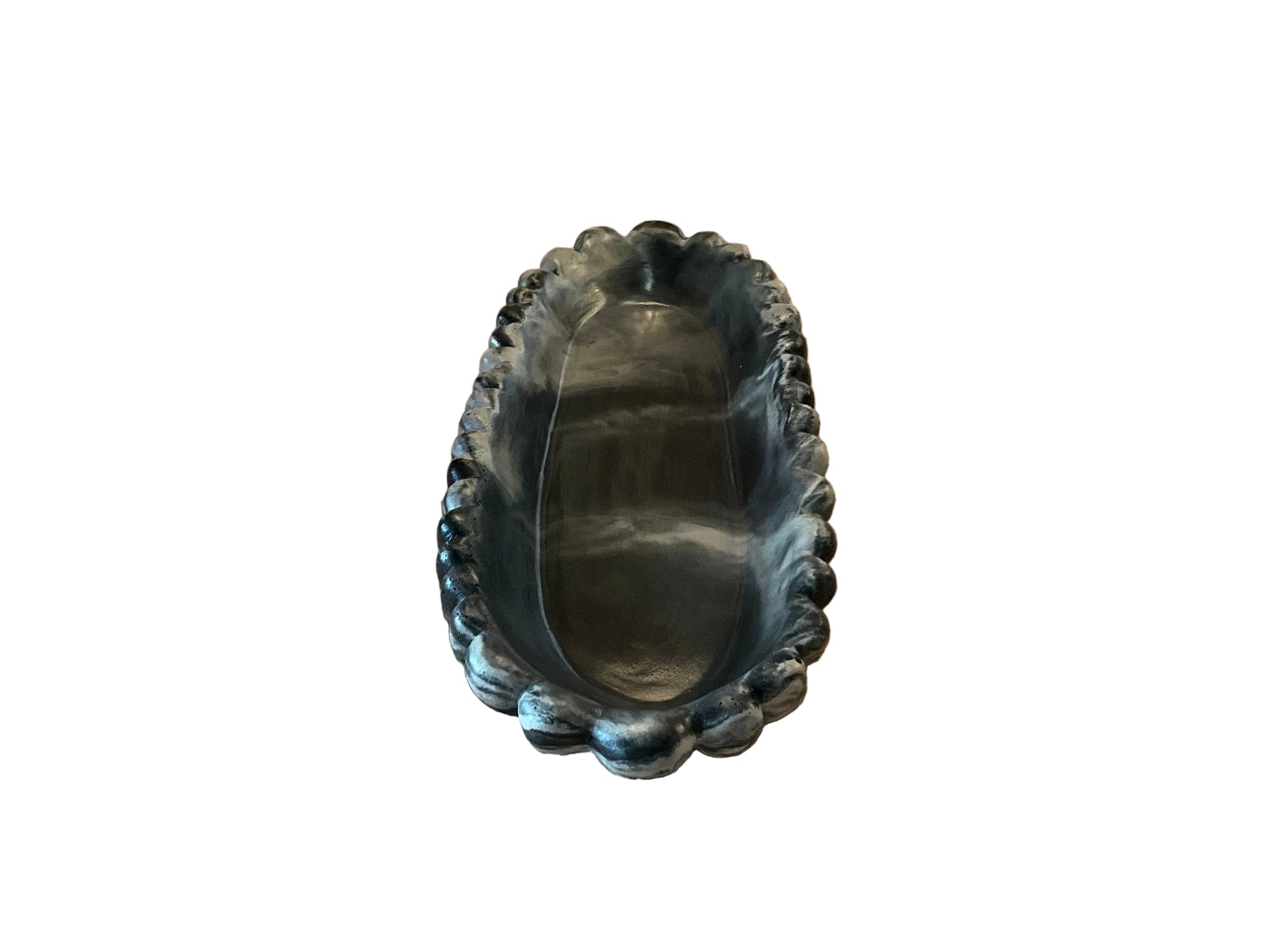 Forma XXL handmade concrete bowl by Atelier La Rouleuse with dark marble finish, showcasing its sleek, modern design.