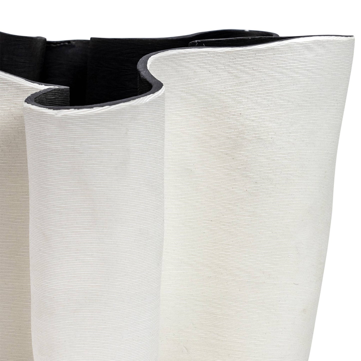 ST x OH Navarro Short Vase, a sleek tabletop ceramic vase with a smooth finish and modern design, perfect for floral arrangements.