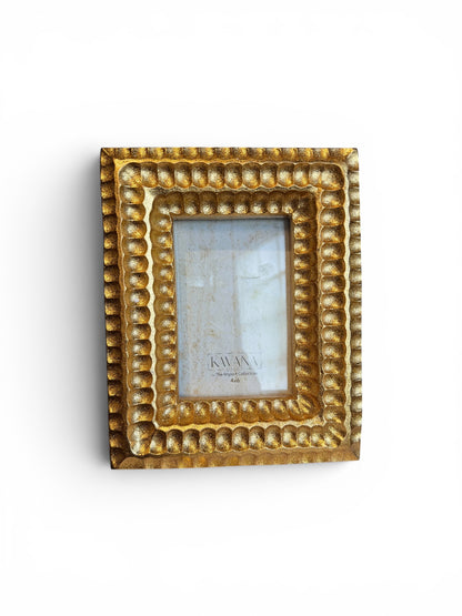 Verona Carved Gilt Frame 4” x 6”