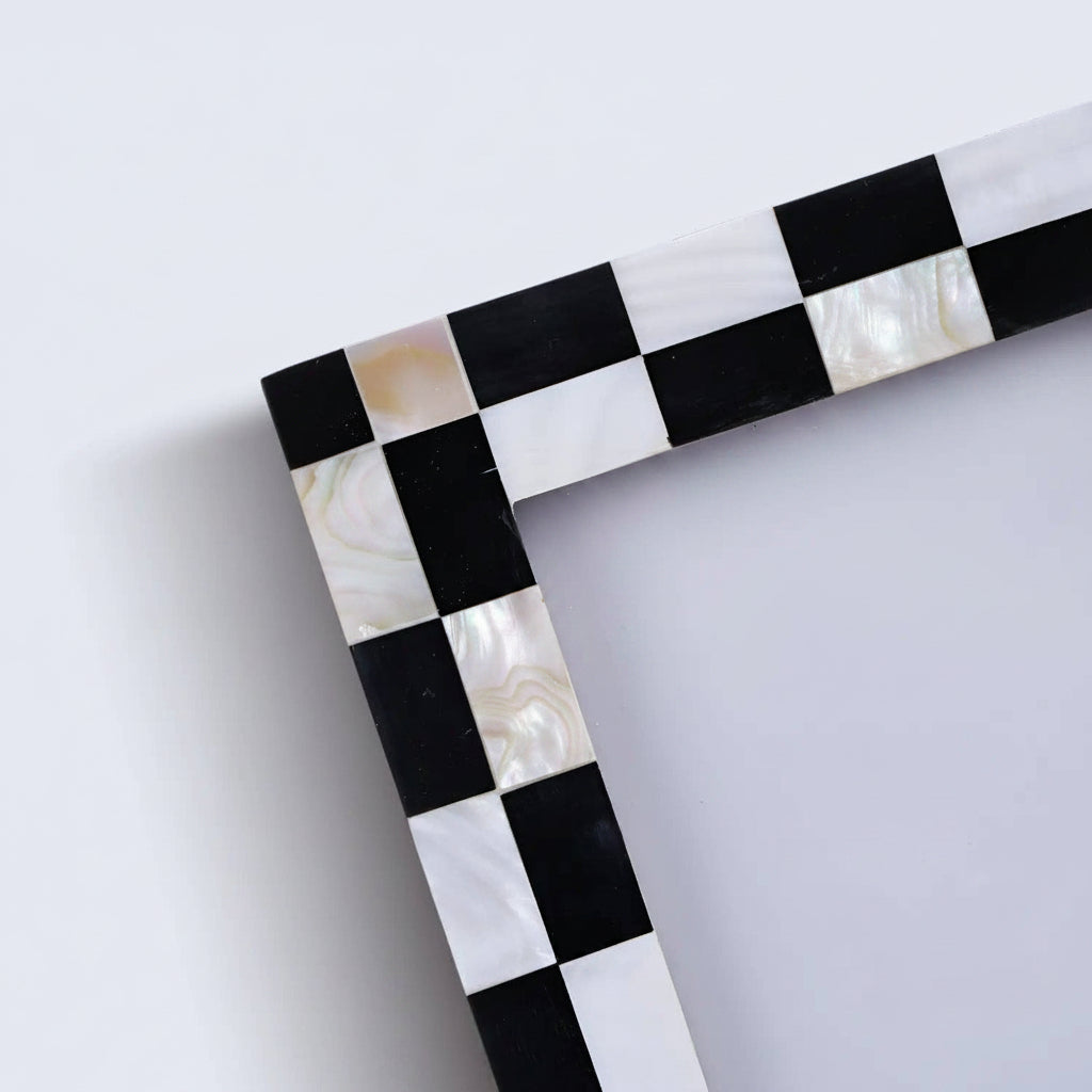 Black & White Checkerboard Photo Frame 4x6