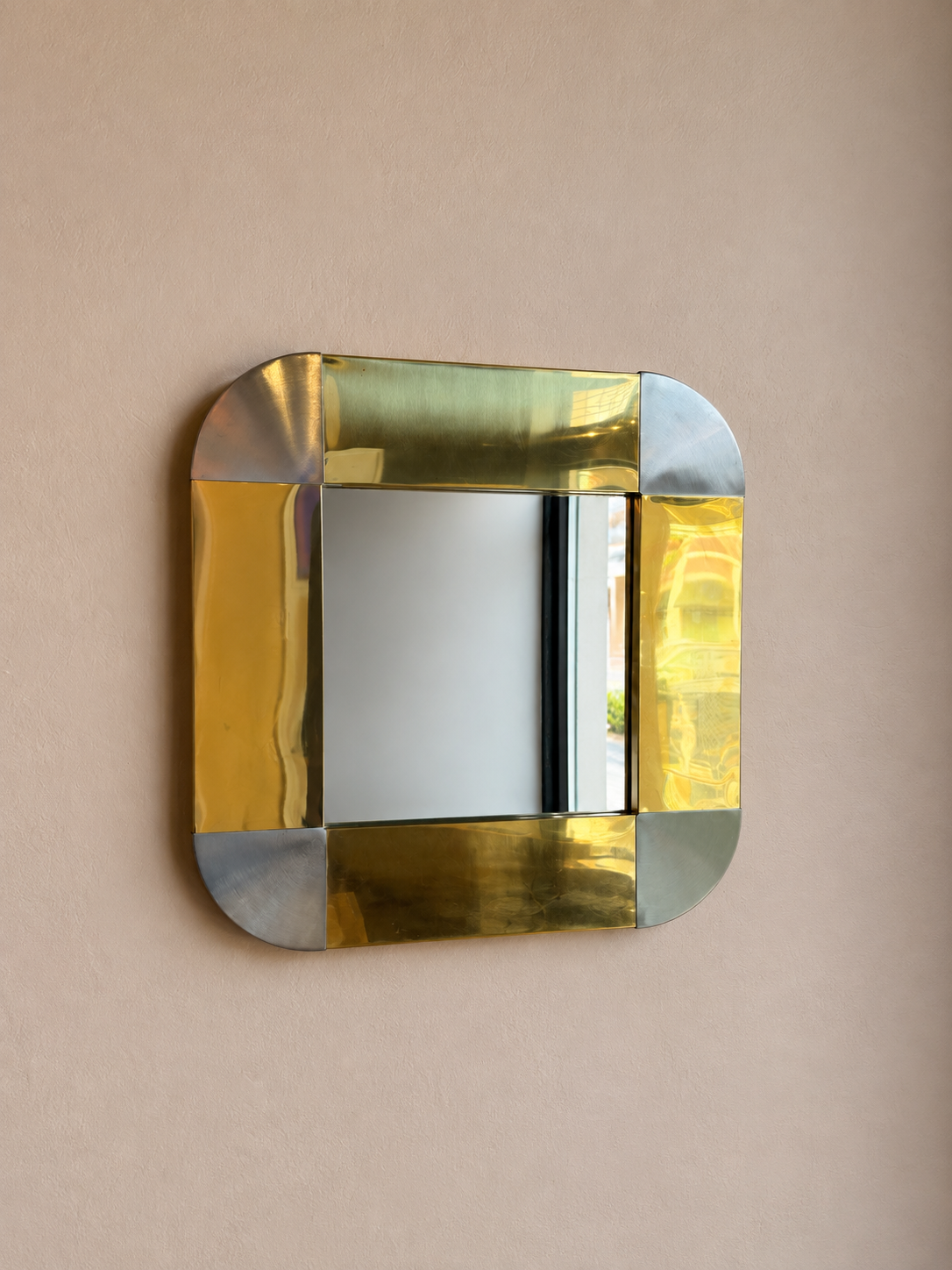 Jere Mirror
