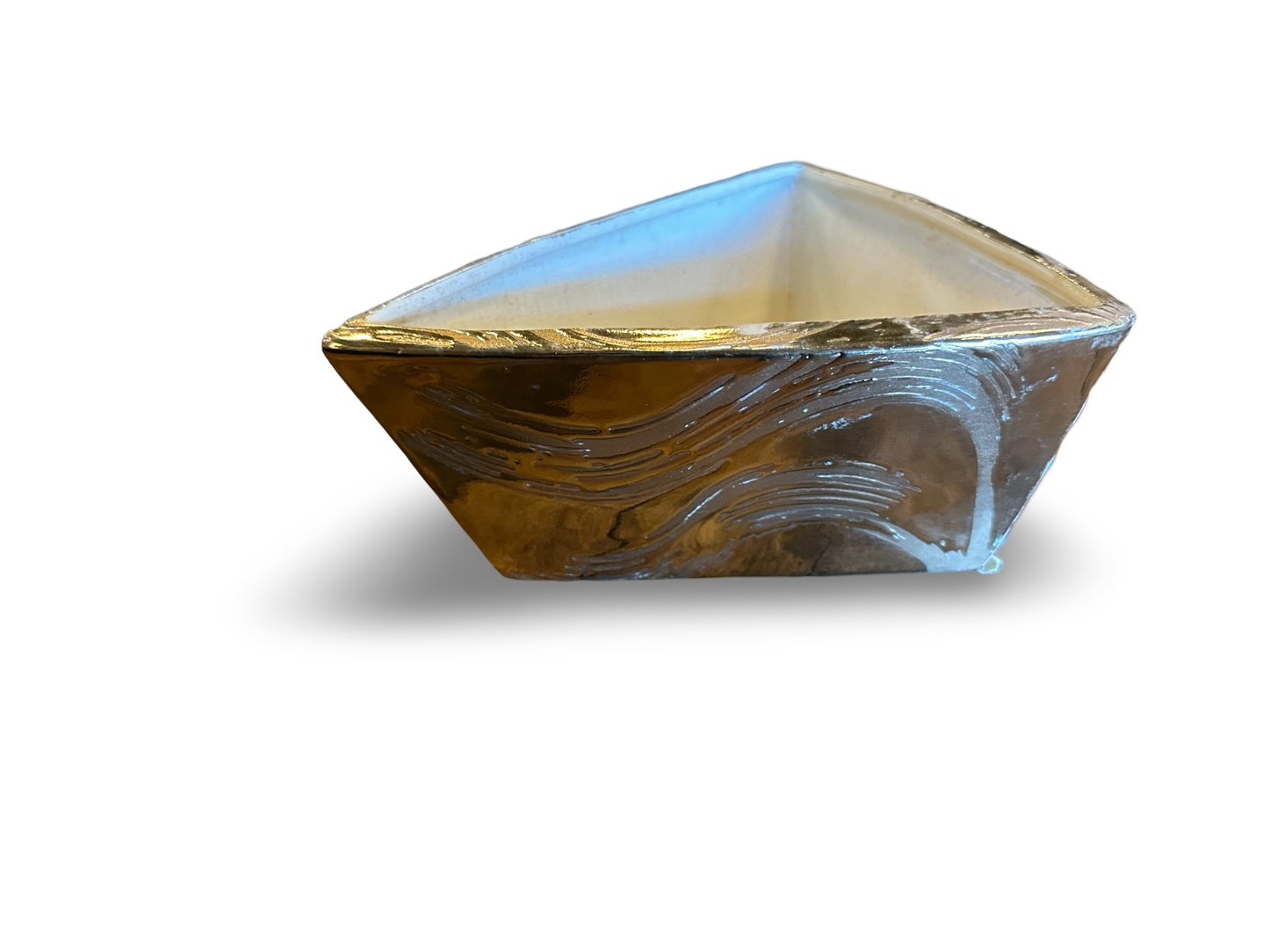 Ozmun Home weeping planter with cascading greenery in a stylish outdoor container, perfect for garden or patio decoration.