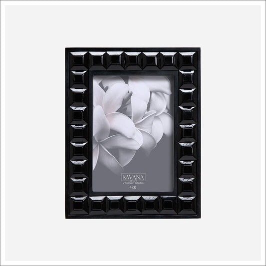 Kavana Decor Clifton Frame 4x6 photo frame with black finish and wood texture, suitable for displaying personal photographs.